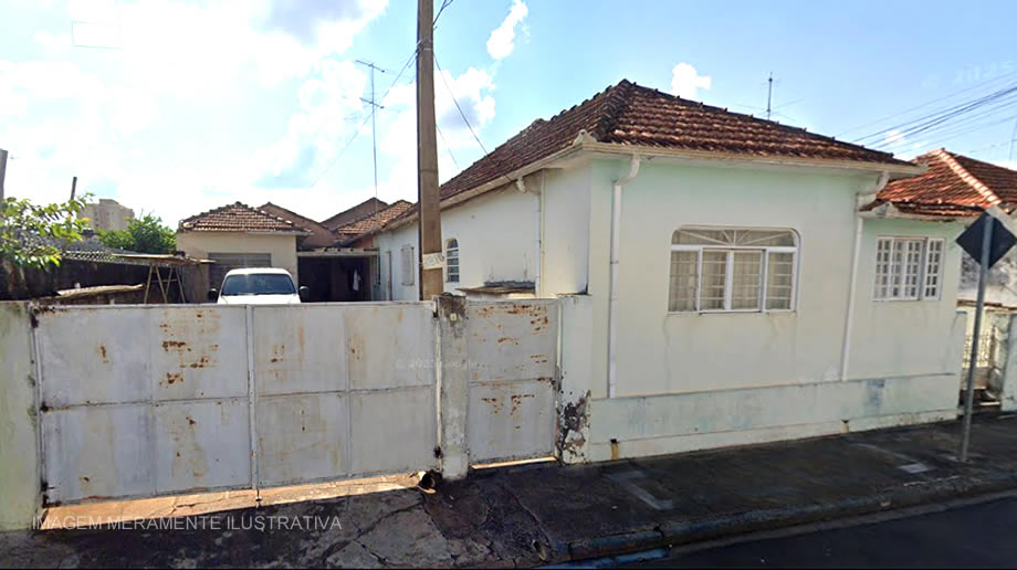 Imóvel com 843m² de área construída em terreno de 1.033,60m² em Franca/SP