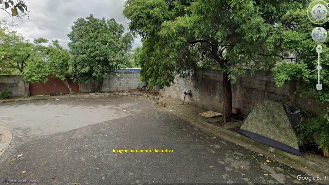 Terreno com 450m² em em Guarulhos/SP