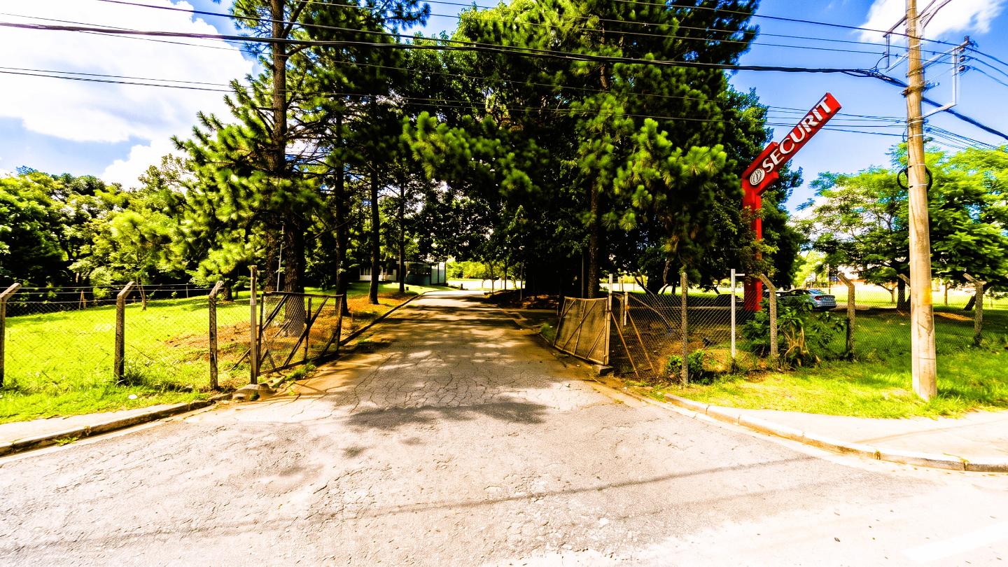 Prédio na Rod. Pres. Dutra Km 384 com 100.000,00m² em Guarulhos/SP