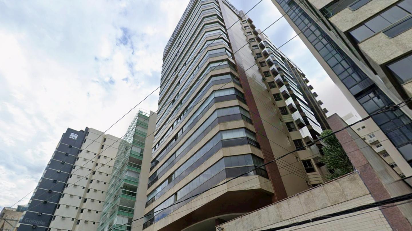 Amplo apartamento de 168,51 m² com 2 vagas de garagem em Itapoã, Vila Velha/ES
