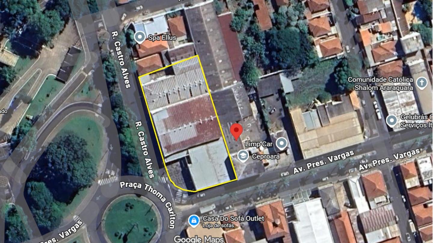 Prédio Comercial na Avenida Presidente Vargas, nº 1.794, esquina com a Rua Castro Alves – Araraquara/SP
